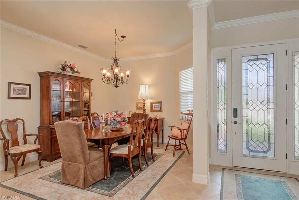 COUNTRY CLUB - Residential