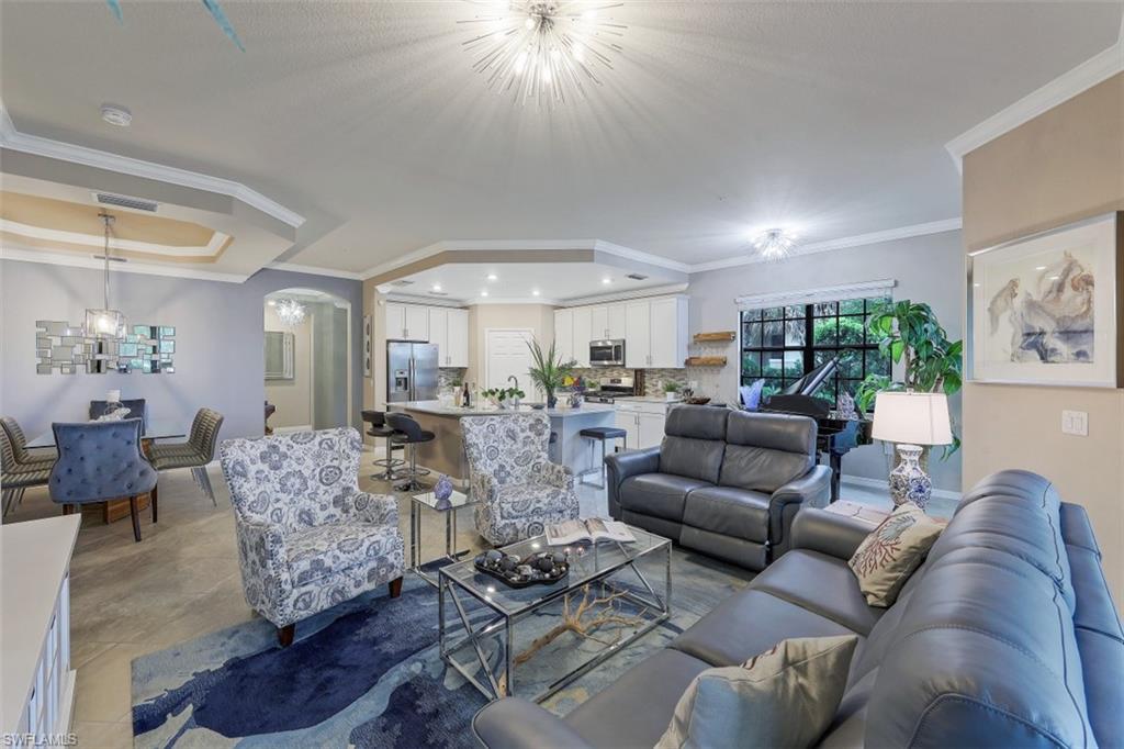 LAMORADA - Residential