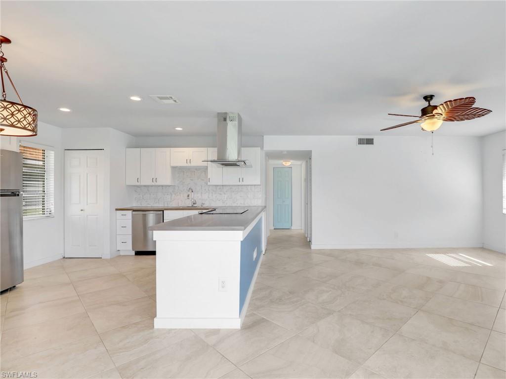 SORRENTO VILLAS - Residential