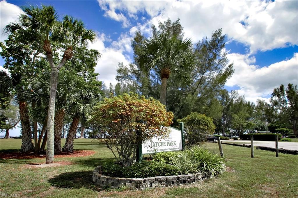 COMMODORE CONDO - Residential