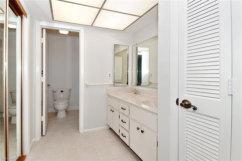 COMMODORE CONDO - Residential