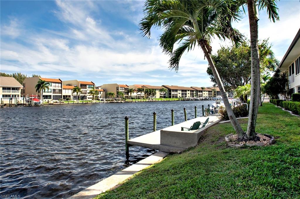 COMMODORE CONDO - Residential