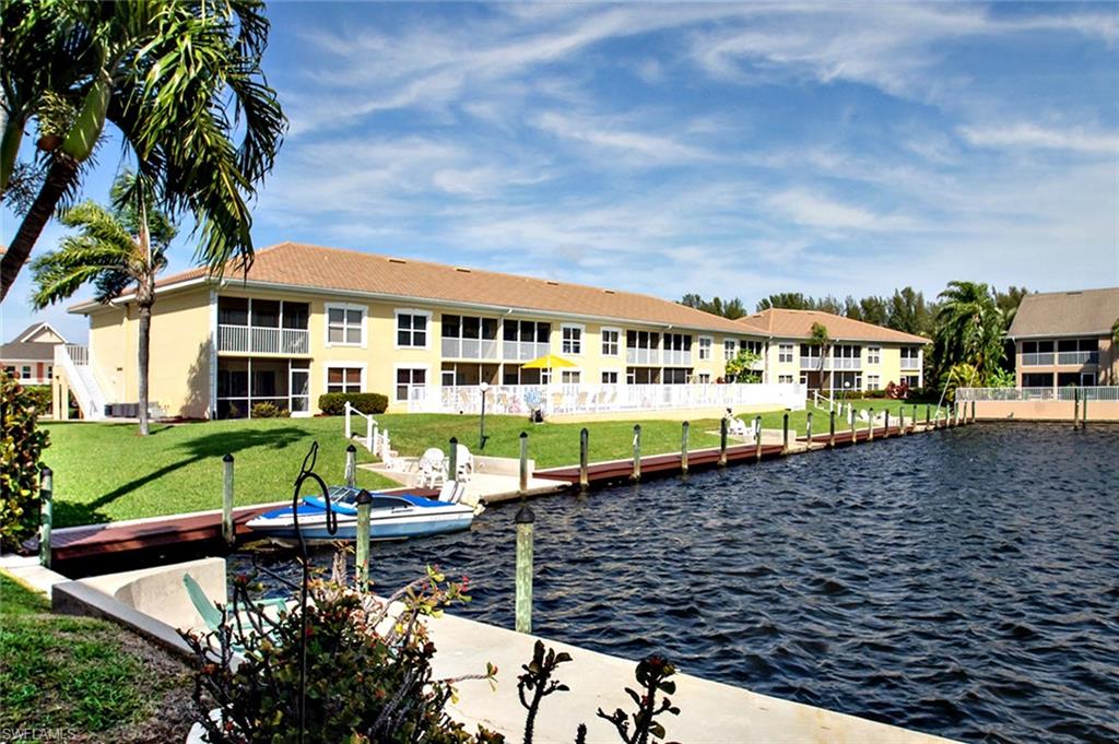 COMMODORE CONDO - Residential