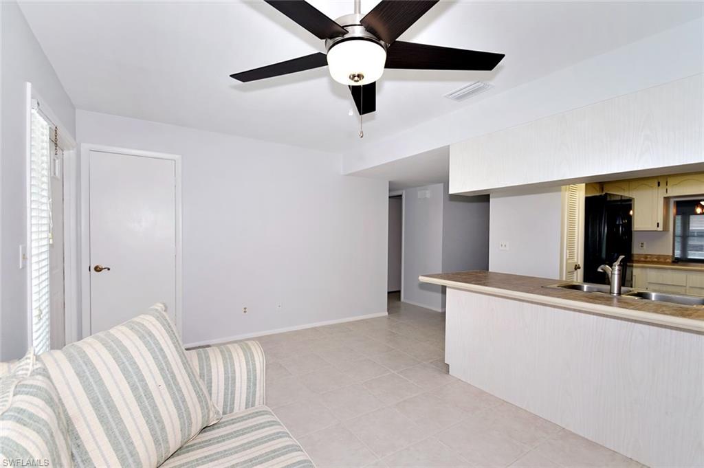 COMMODORE CONDO - Residential