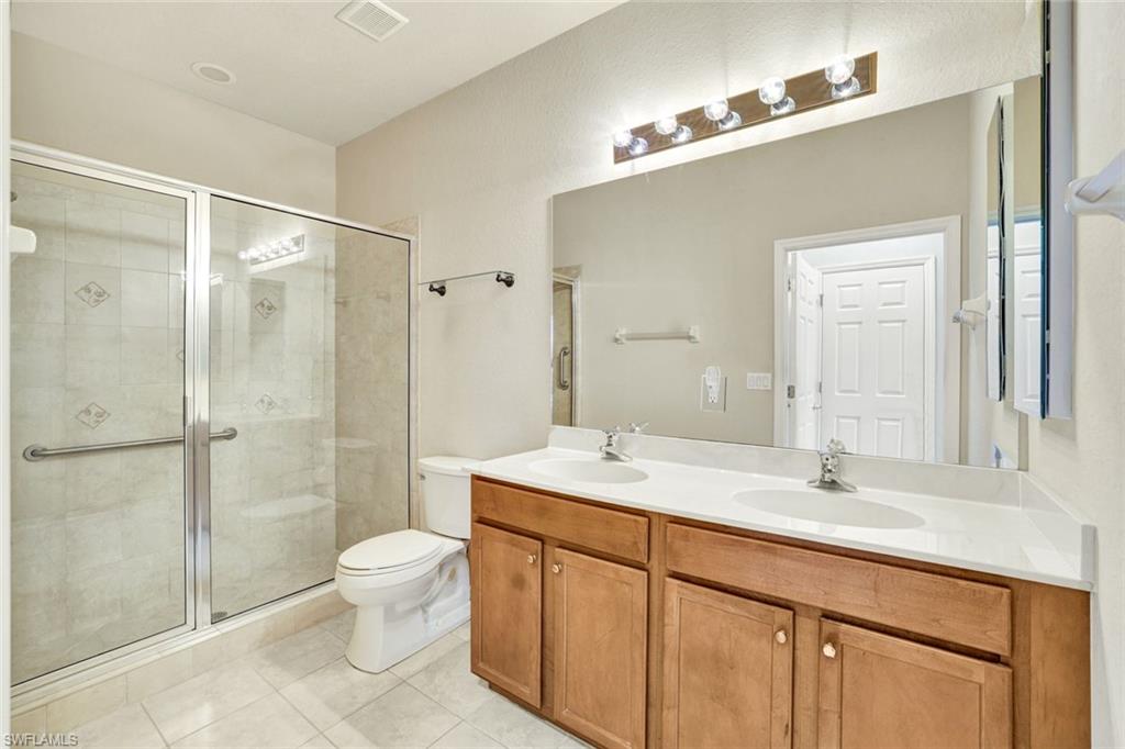 REFLECTION LAKES - Residential