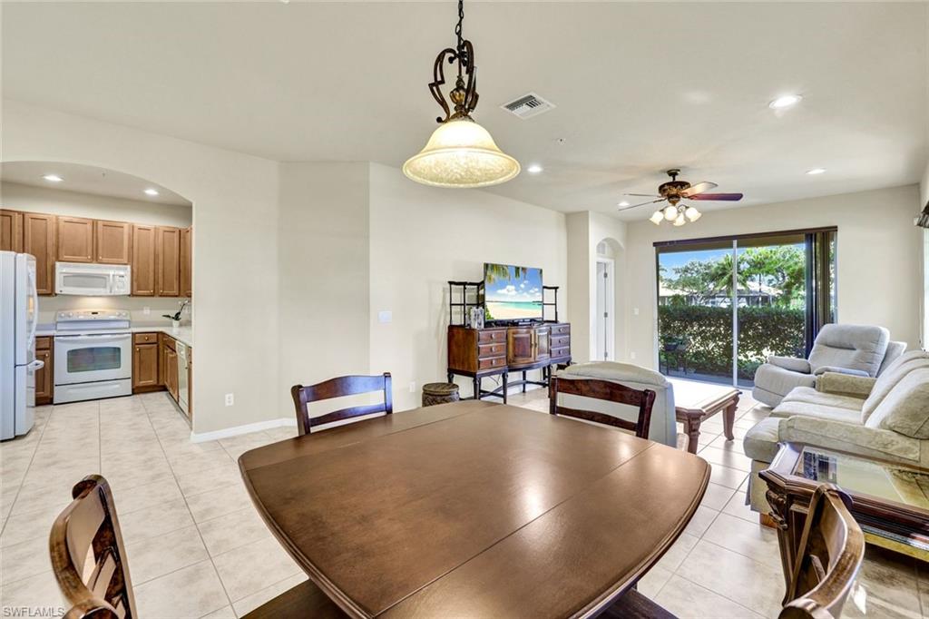 REFLECTION LAKES - Residential