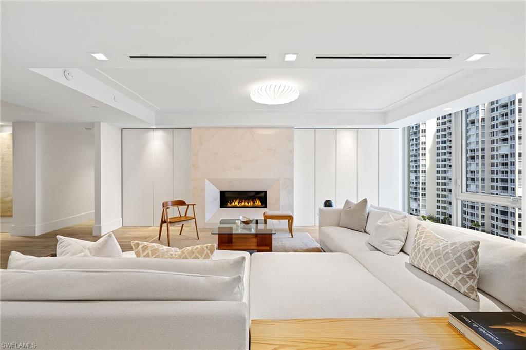 MYSTIQUE - Residential