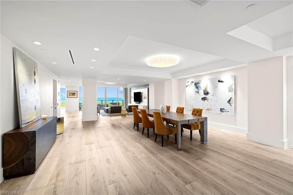 MYSTIQUE - Residential