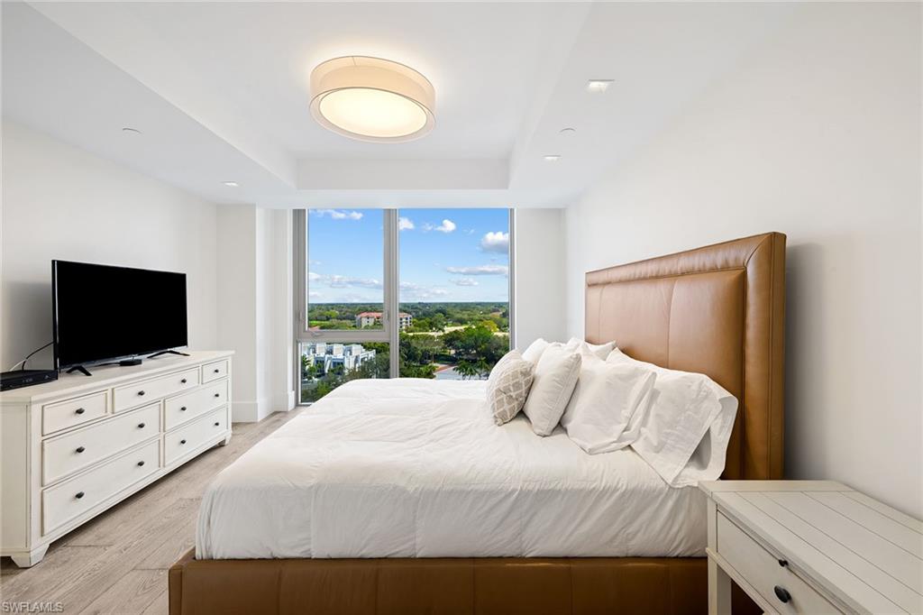 MYSTIQUE - Residential