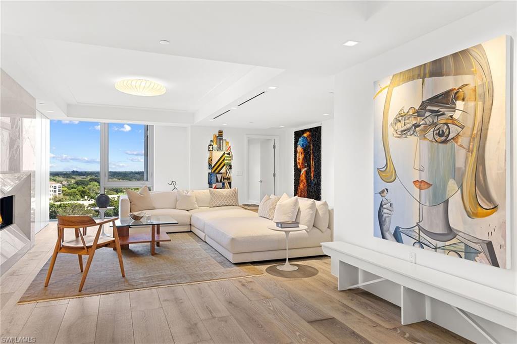 MYSTIQUE - Residential