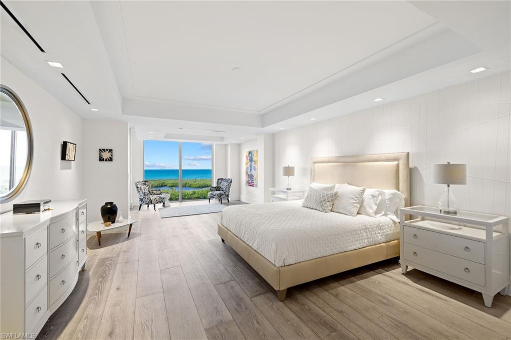 MYSTIQUE - Residential