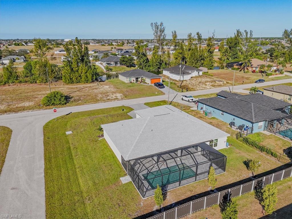 CAPE CORAL - Residential