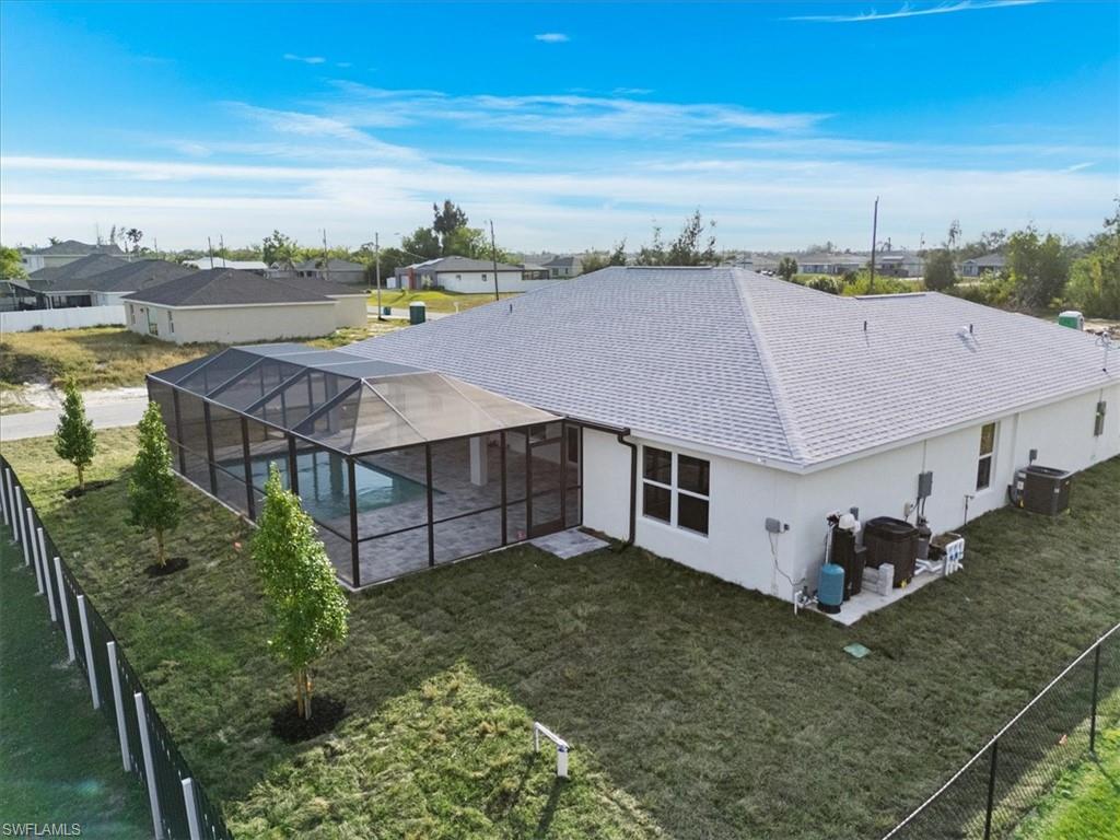 CAPE CORAL - Residential