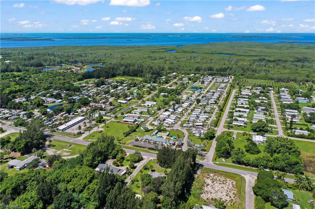 PINE ISLAND - Residential