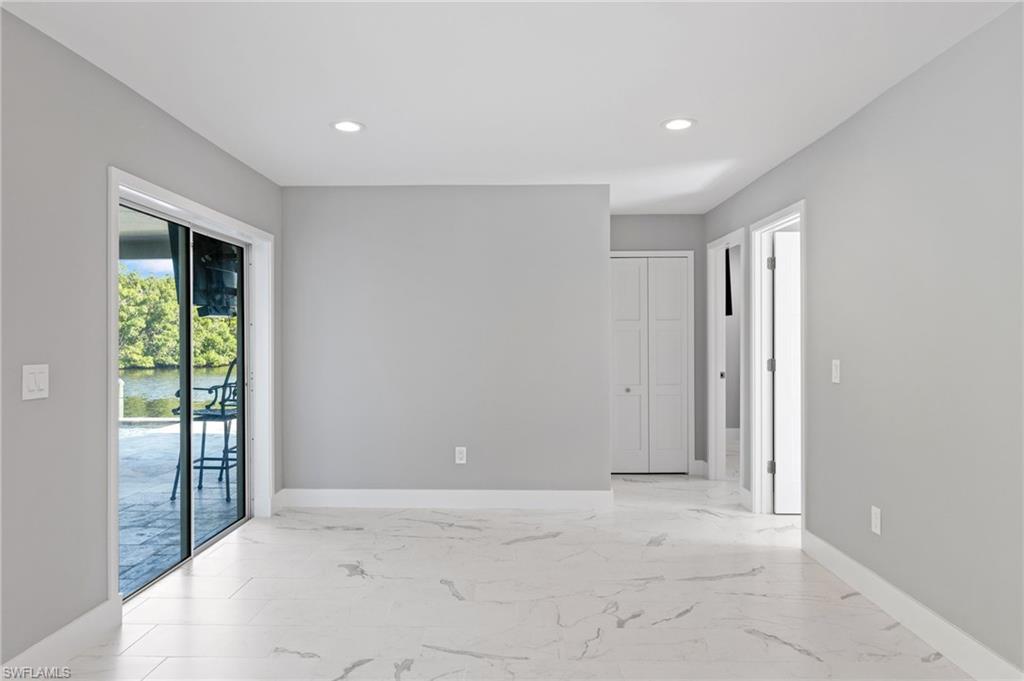 MARINE HOMES - Residential