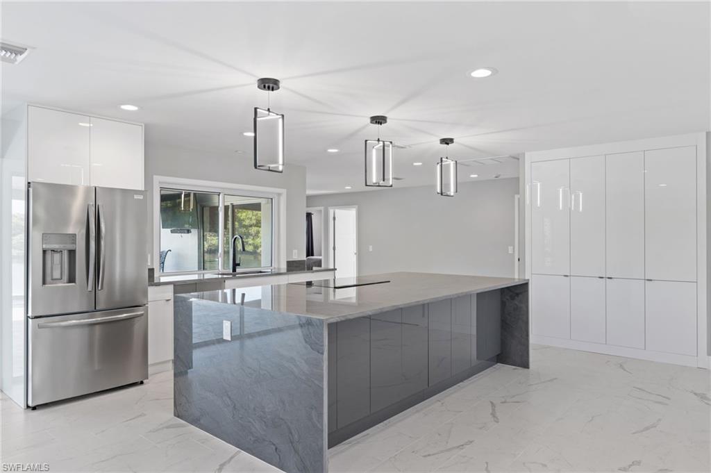 MARINE HOMES - Residential