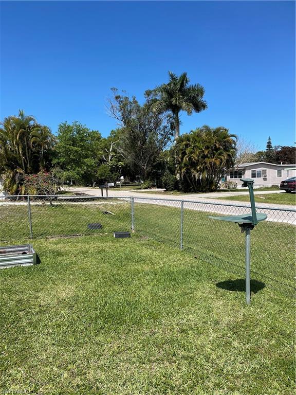 PINE ISLAND VILLAS - Residential