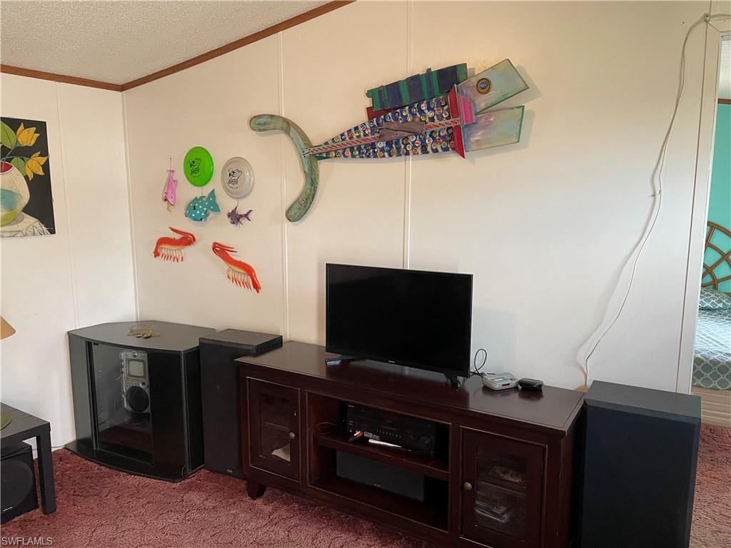 PINE ISLAND VILLAS - Residential