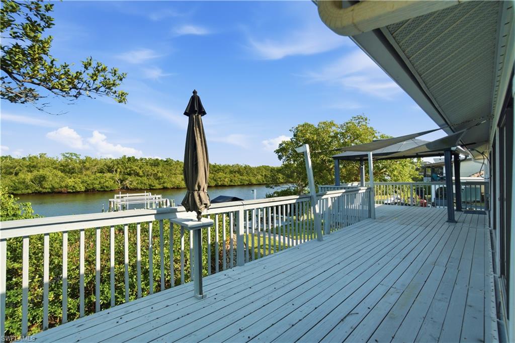 IMPERIAL SHORES - Residential