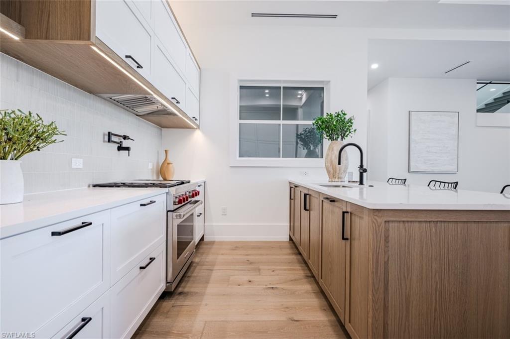 OLDE NAPLES - Residential