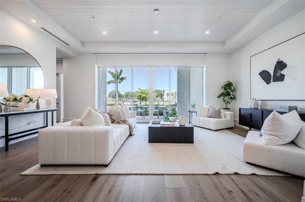 OLDE NAPLES - Residential