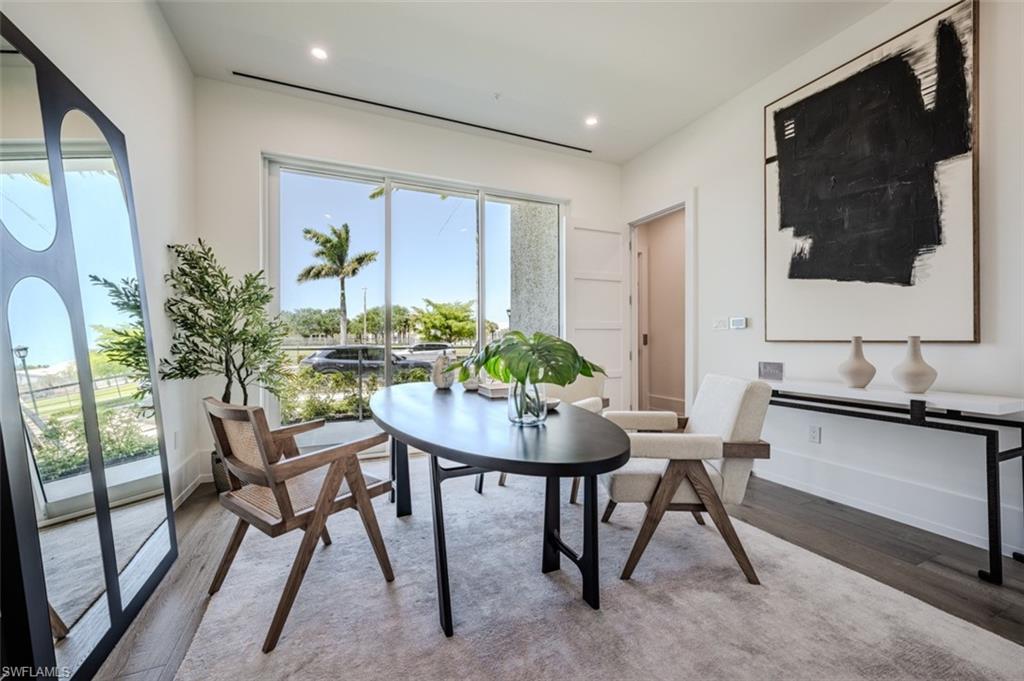 OLDE NAPLES - Residential