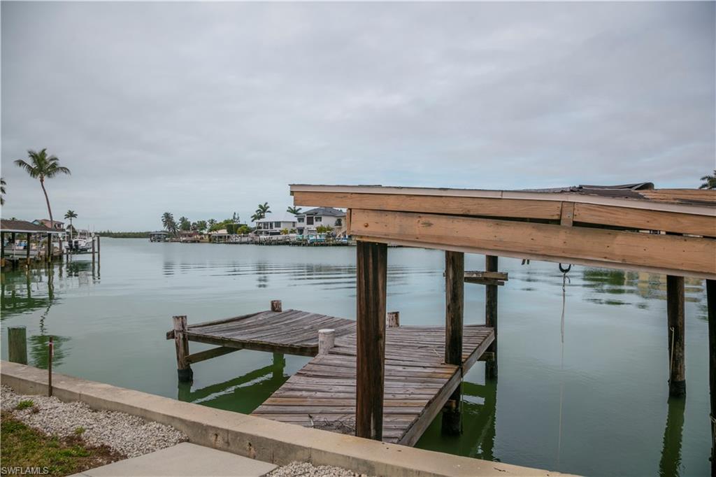 ISLES OF CAPRI - Residential