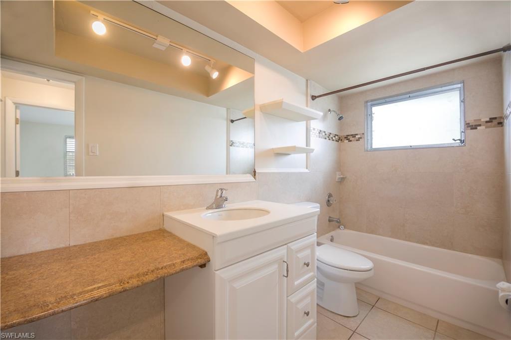 ISLES OF CAPRI - Residential