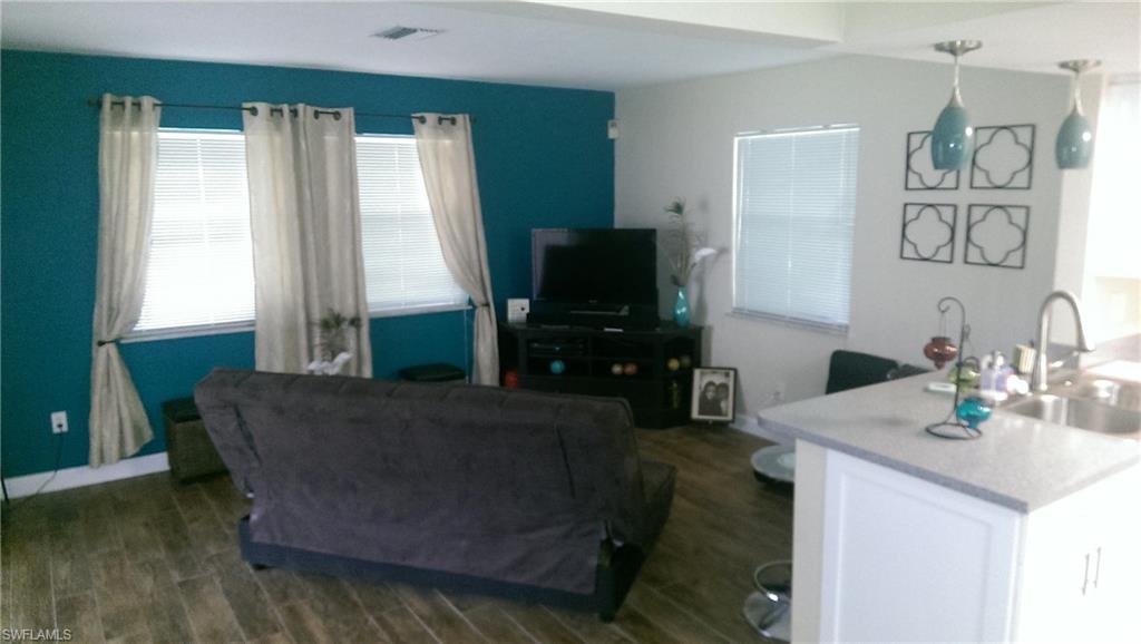 LEELAND HEIGHTS - Residential