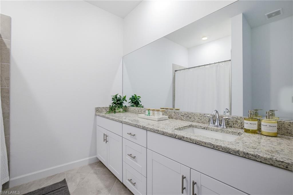 TIMBER CREEK - Residential Lease