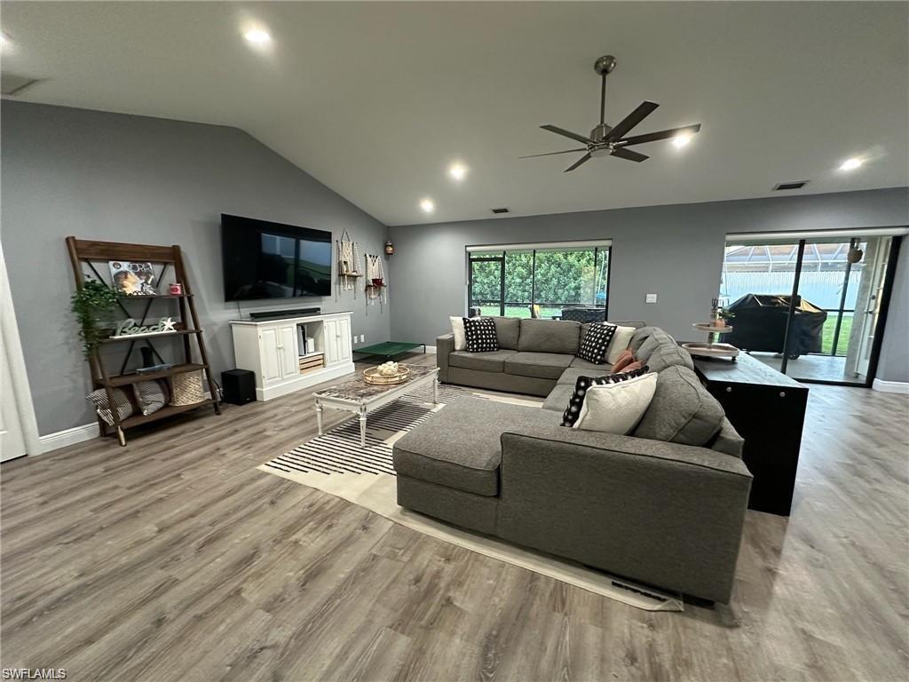 CAPE CORAL - Residential Lease