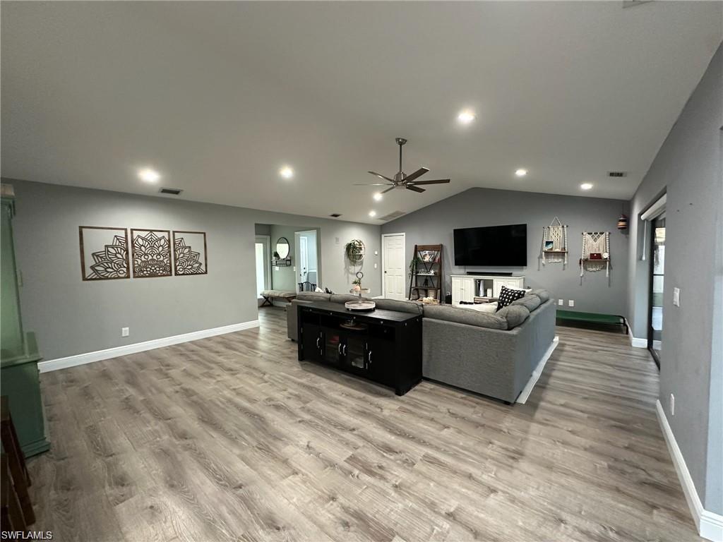 CAPE CORAL - Residential Lease