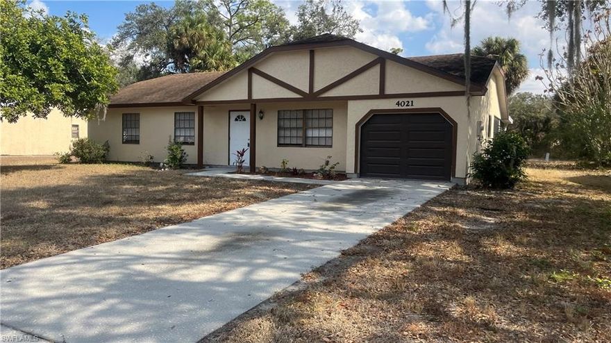 THIS HOME IS IN PORT LABELLE UNIT 4, THERE IS A  MANDATORY HOME OWNERS ASSOCIATION  FEE $180.00 PER YEAR.

 Let me tell you about this Nice 3 Bedroom 2 Bath 1 car garage with screen lanai in Port Labelle Unit 4 . Freshly painted on outside and inside. New  water lines and fixtures new tile in the shower in master bathroom. New toilet, cabinet, medicine cabinet and lighting.  The hall bath has new water lines and fixtures tile and new bathtub, toilet, cabinet and medicine cabinet new lighting. New air conditioning system.  New carpet in all the bedrooms. The appliances : New Refrigerator with Ice maker, New range and  hood.  The screen lanai has new screen door and screen. Has a new garage door and their is a garage door opener. There is a metal shed in the back yard. 
This would be a good starter home or a good second home. Give us a call and set up an appointment today.