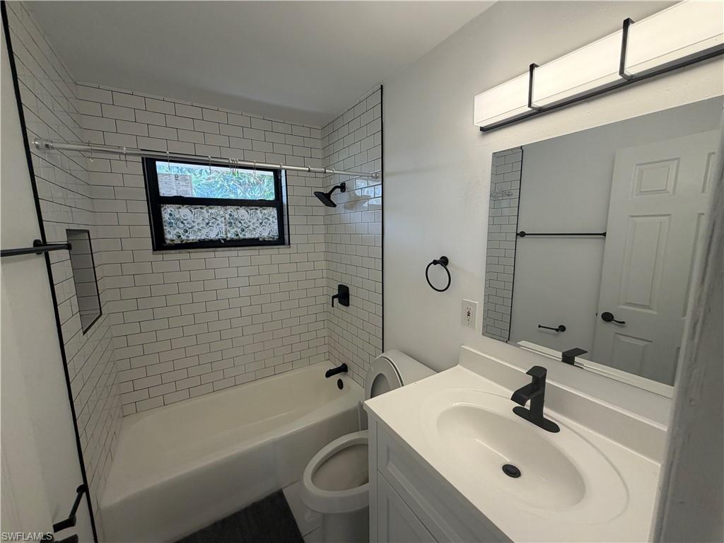 SAN CARLOS PARK - Residential Lease