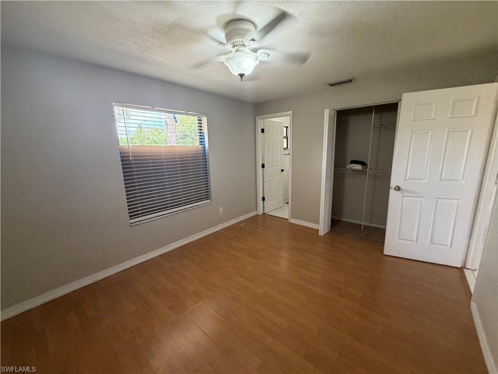 SAN CARLOS PARK - Residential Lease