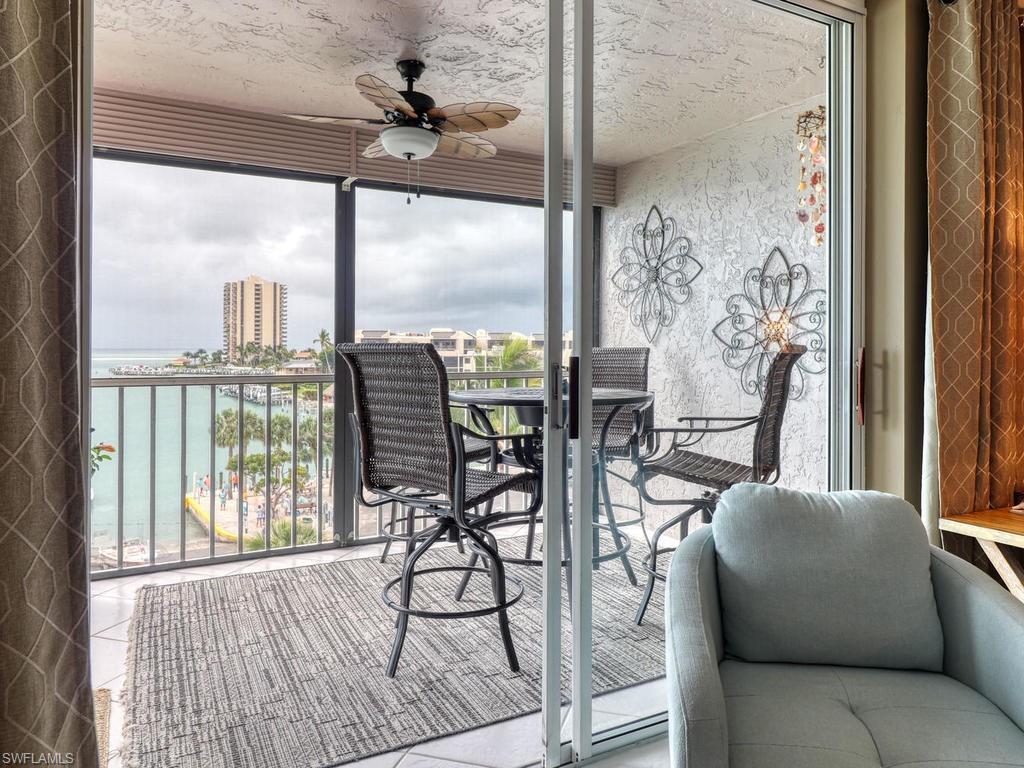 EAGLE CAY - Residential