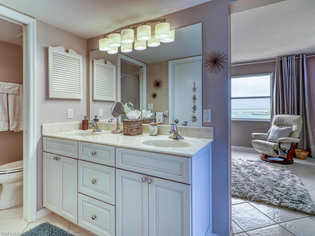 EAGLE CAY - Residential