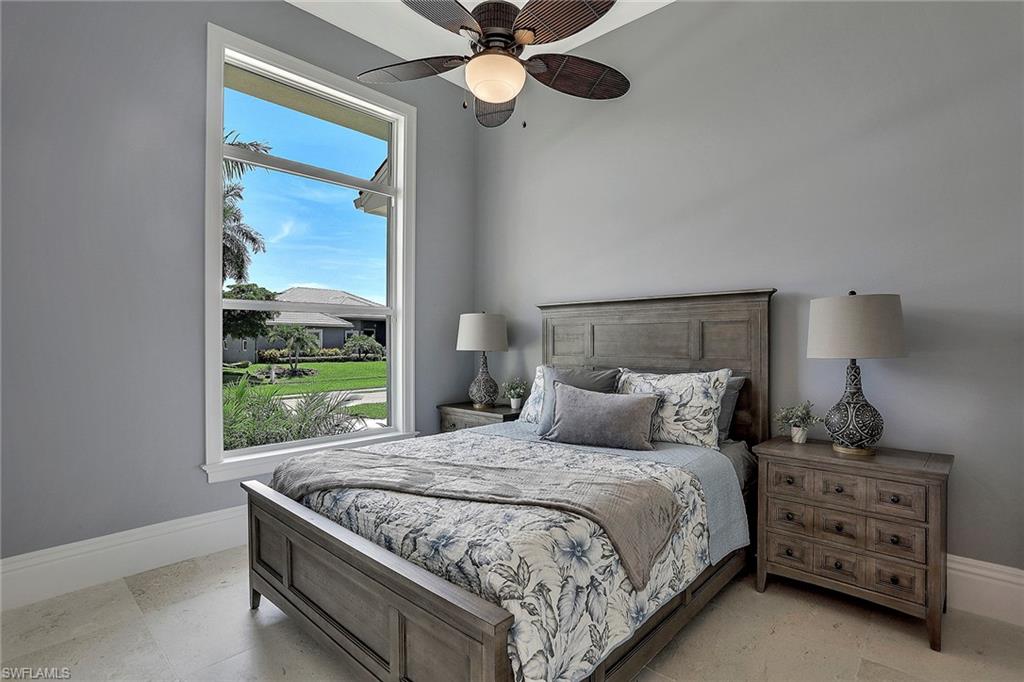 MARCO BEACH - Residential