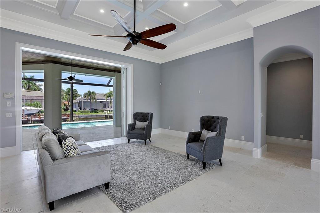 MARCO BEACH - Residential