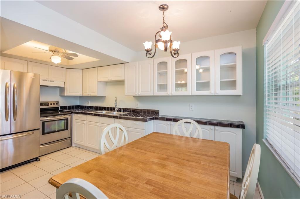 NAPLES PARK - Residential