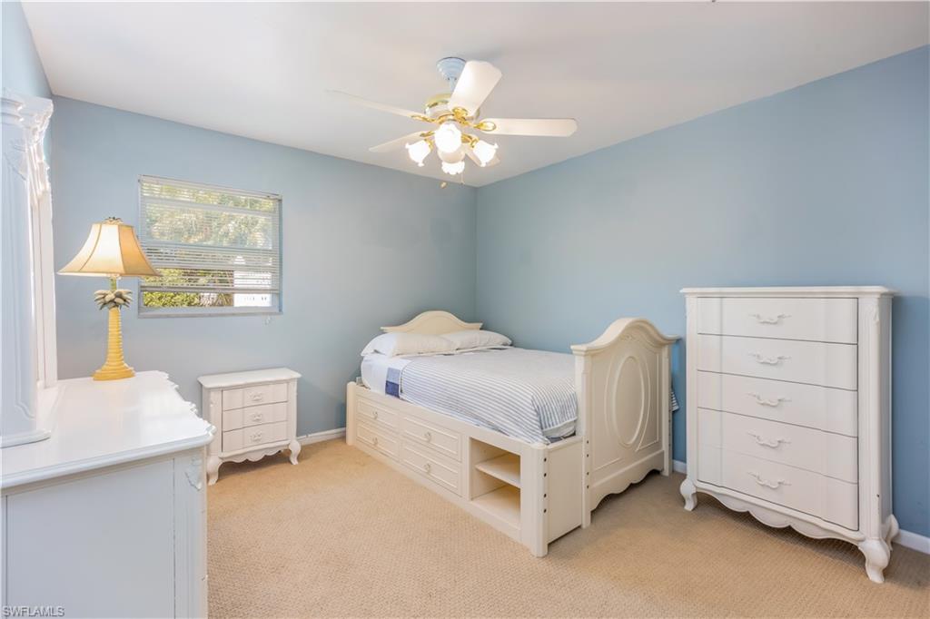 NAPLES PARK - Residential