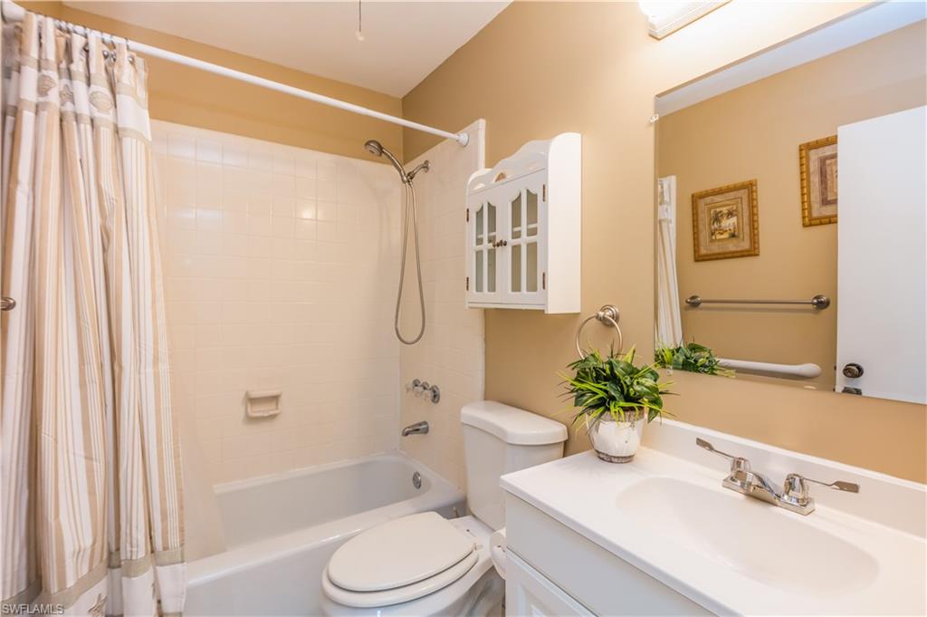 NAPLES PARK - Residential