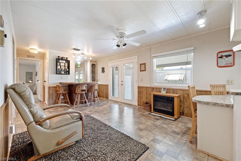 SIX LAKES COUNTRY CLUB - Residential