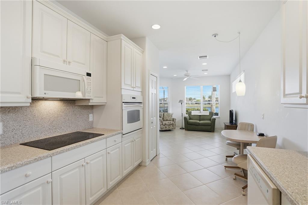 10537 Bella Vista DR