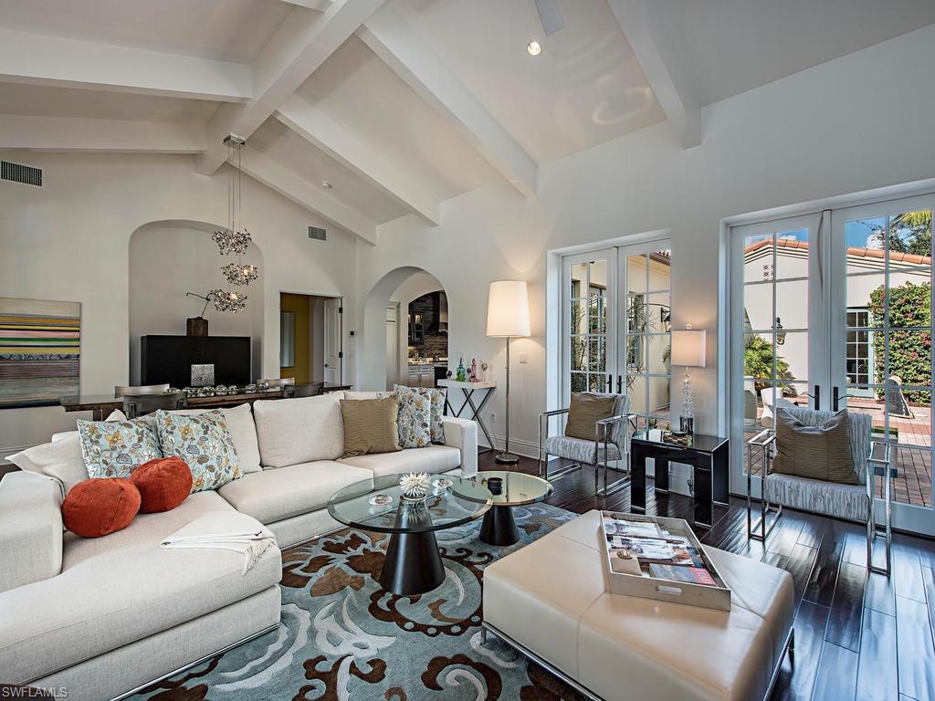 LUCARNO - Residential