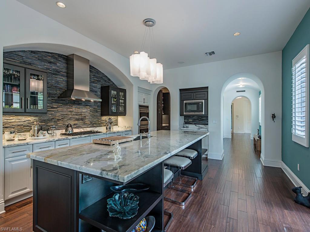 LUCARNO - Residential