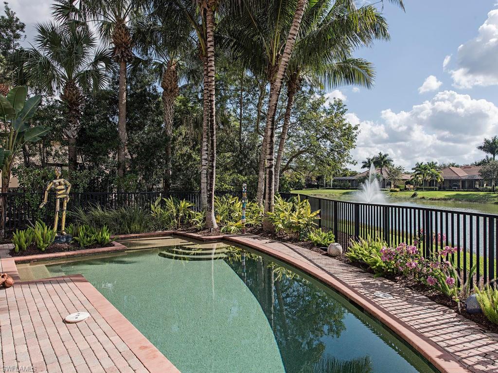 LUCARNO - Residential