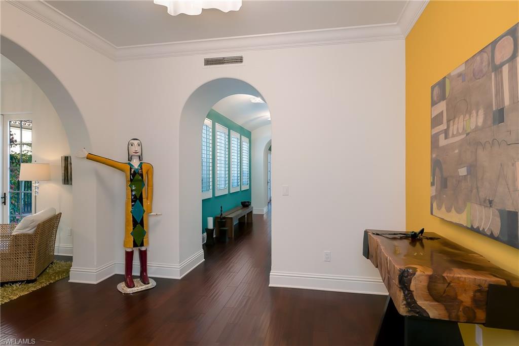 LUCARNO - Residential