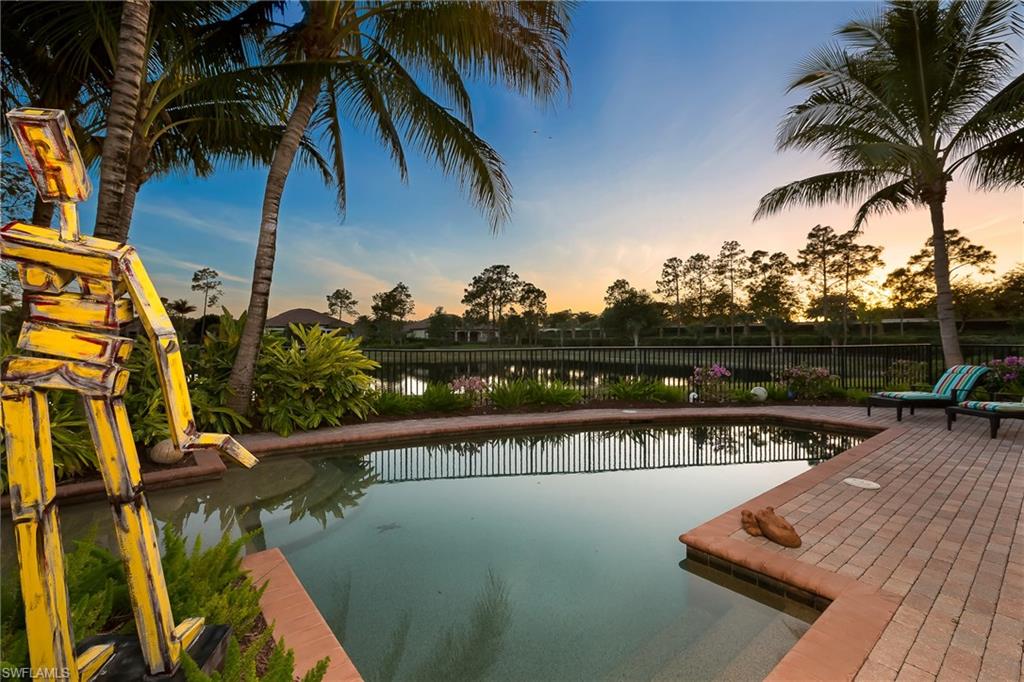 LUCARNO - Residential