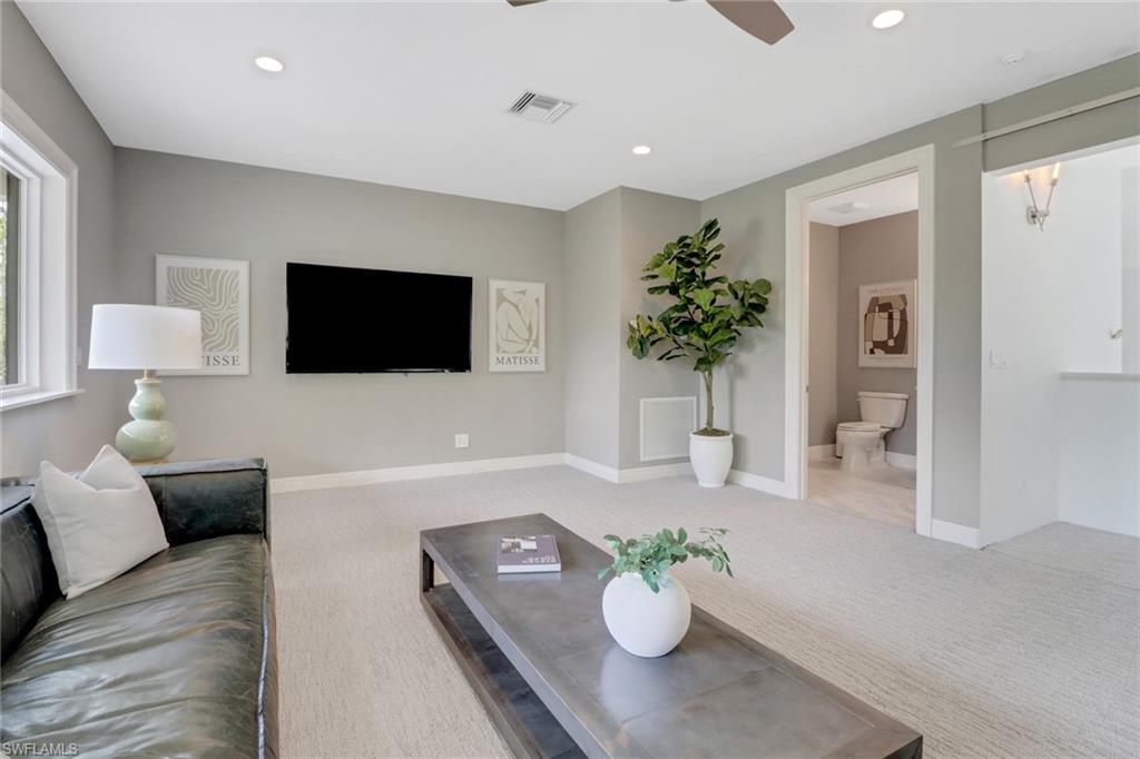 BURGUNDY FARMS - Residential